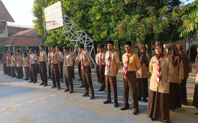 SMKN 5 Yogyakarta Laksanakan Upacara Peringati Hari Pramuka